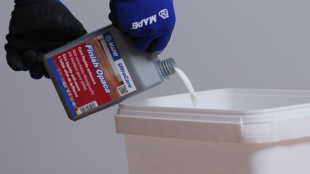 Action propone un antimuffa a meno di 4 €, soluzione efficace o semplice illusione per il vostro terrazzo